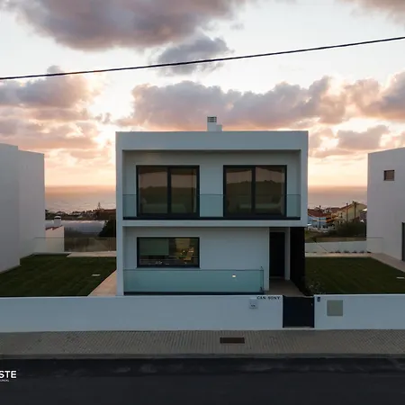 Sony - Quaint By The Ocean With Pool Эрисейра