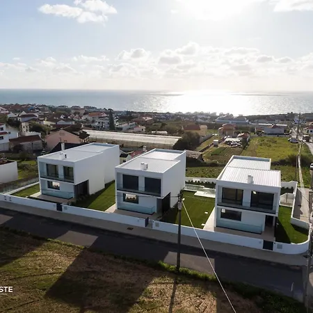 Sony - Quaint By The Ocean With Pool