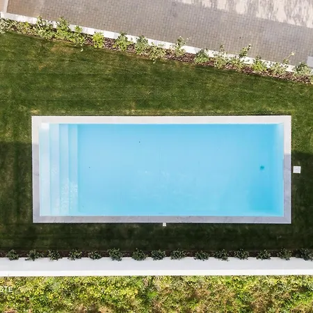 Sony - Quaint By The Ocean With Pool * Ericeira