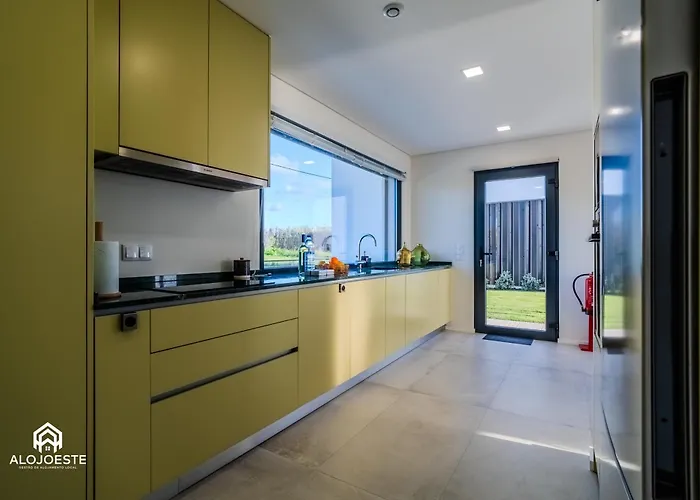 Sony - Quaint By The Ocean With Pool Villa