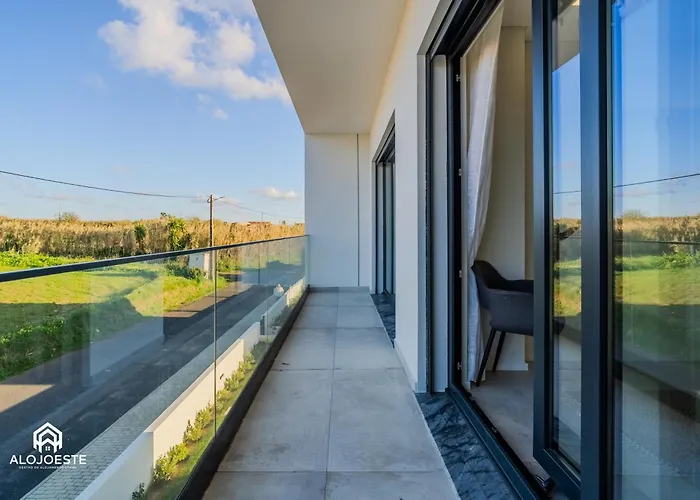 Sony - Quaint By The Ocean With Pool * Ericeira