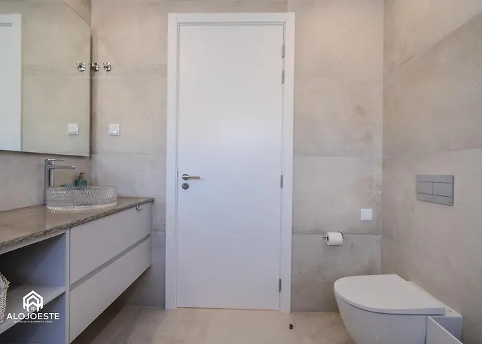 Sony - Quaint By The Ocean With Pool * Ericeira