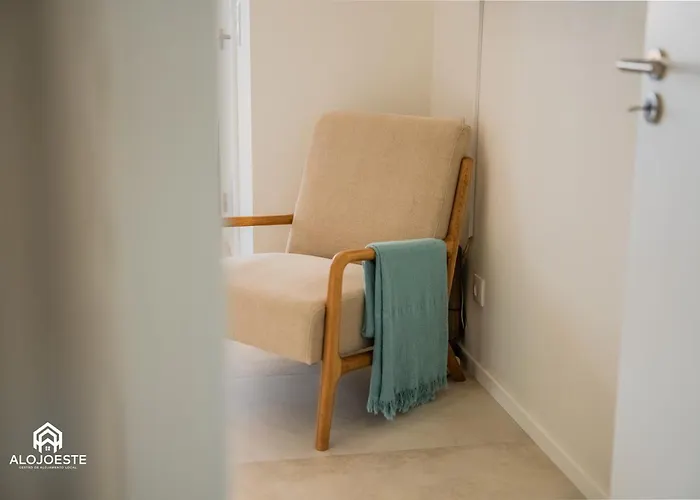 Sony - Quaint By The Ocean With Pool Ericeira