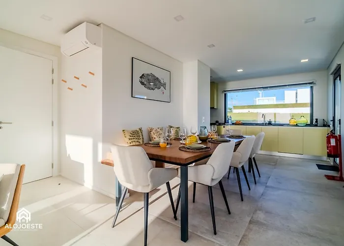 Sony - Quaint By The Ocean With Pool * Ericeira