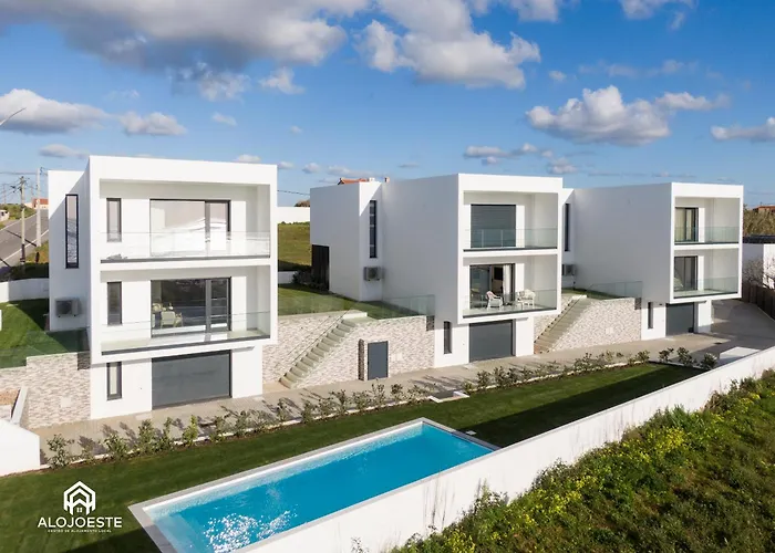 Sony - Quaint By The Ocean With Pool Ericeira