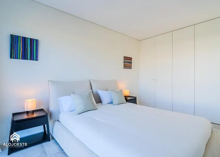 Villa Sony - Quaint By The Ocean With Pool