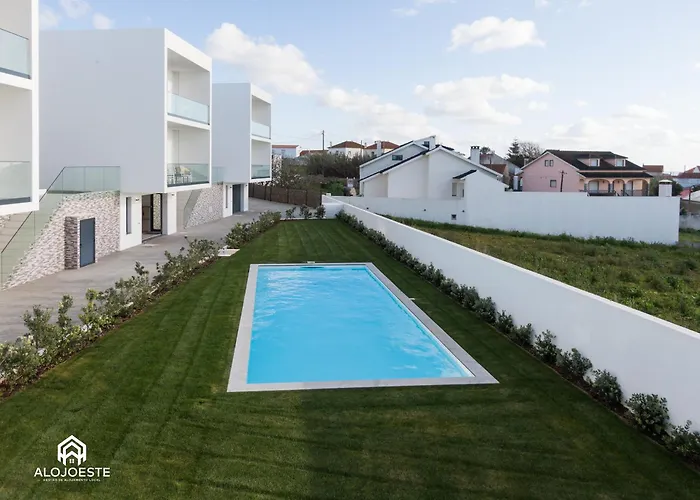 Villa Sony - Quaint By The Ocean With Pool *